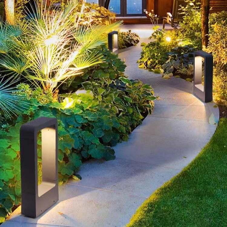 LED Spot Lighting Garden Post