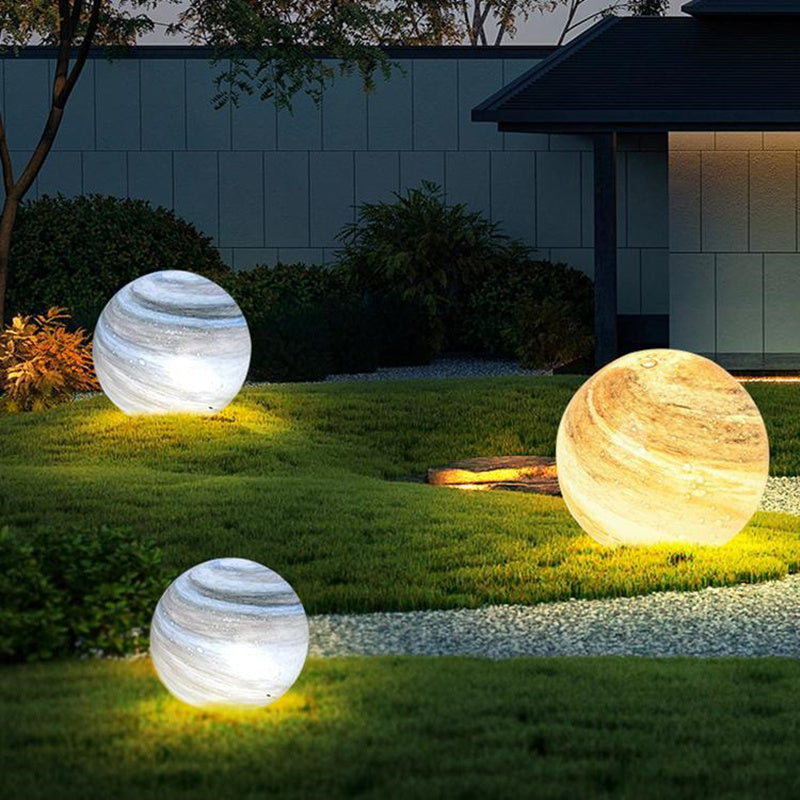 Crystal Ball Grass Light